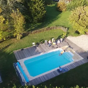 Gasthof D'hotes Le Cedre Bleu, Saint-Lattier